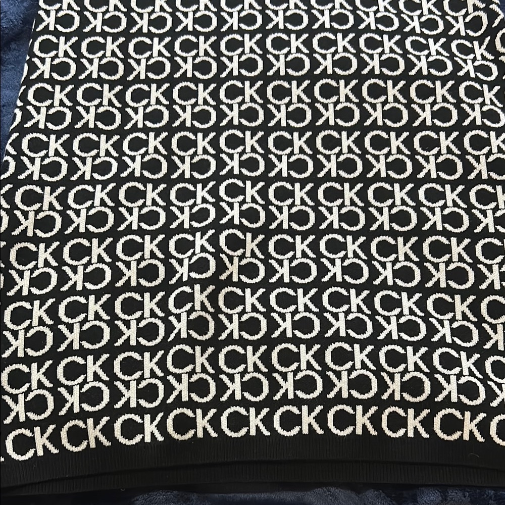 CK Logo Patterned Dress - Picture 2 of 6